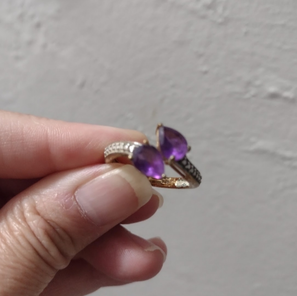 Ring - Picture 7 of 7